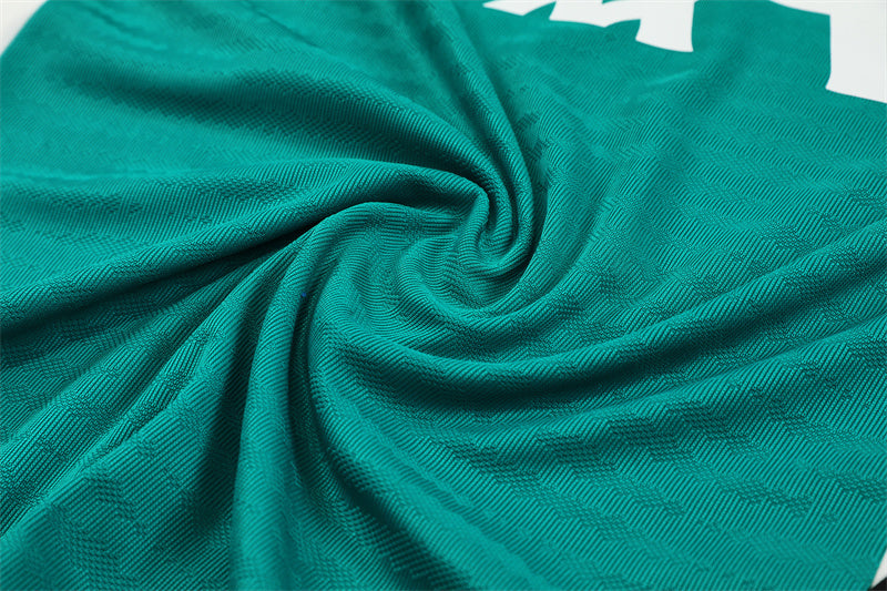 Conjunto Liverpool 25/26