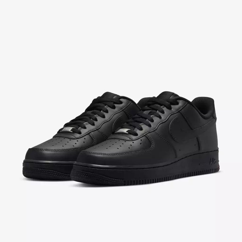 Tênis Nike Air Force (Triple Black)