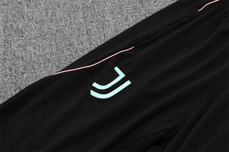 Conjunto Juventus 25/26