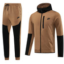 Conjunto Nike Tech Fleece Marrom