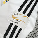Camisa Retrô Real Madrid 02/03