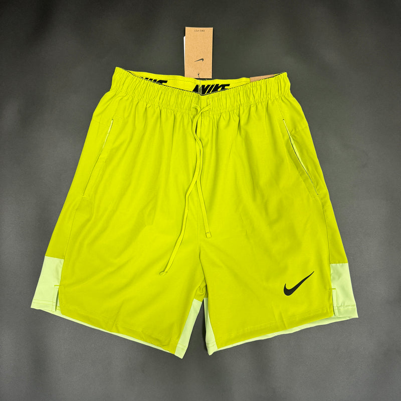 Shorts Nike Verde