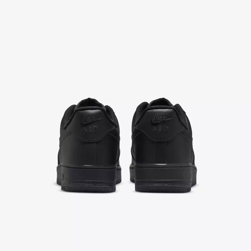 Tênis Nike Air Force (Triple Black)