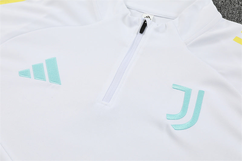Conjunto Juventus 25/26