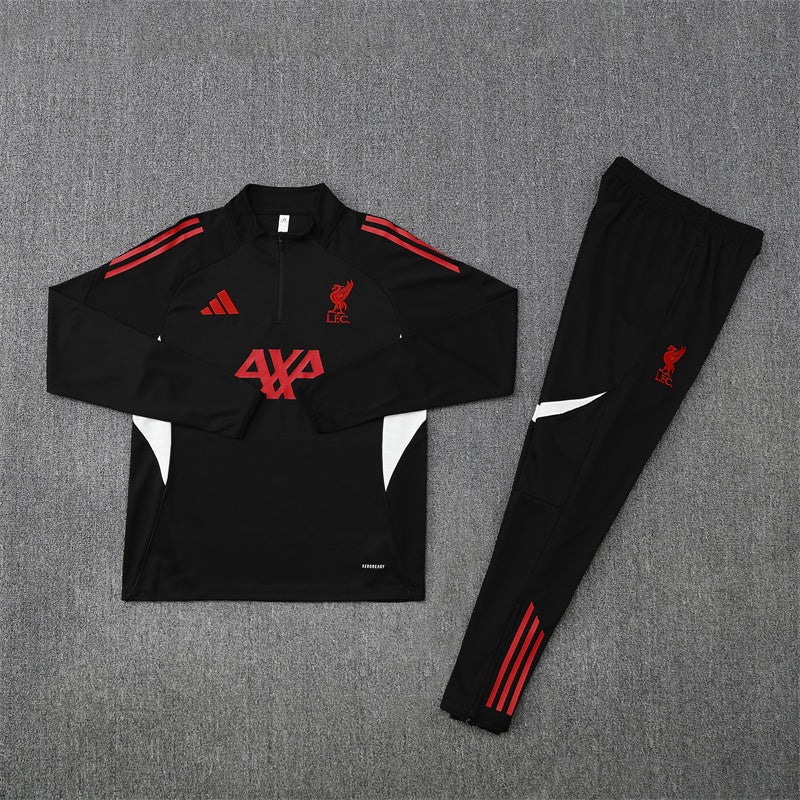 Conjunto Liverpool 25/26
