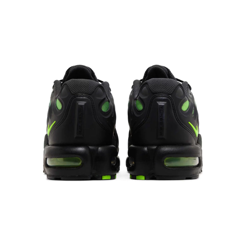 Tênis Nike Air Max Plus Drift (Black Gren Strike)