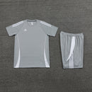 Kit Casual Adidas Cinza