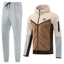 Conjunto Nike Tech Fleece Bege