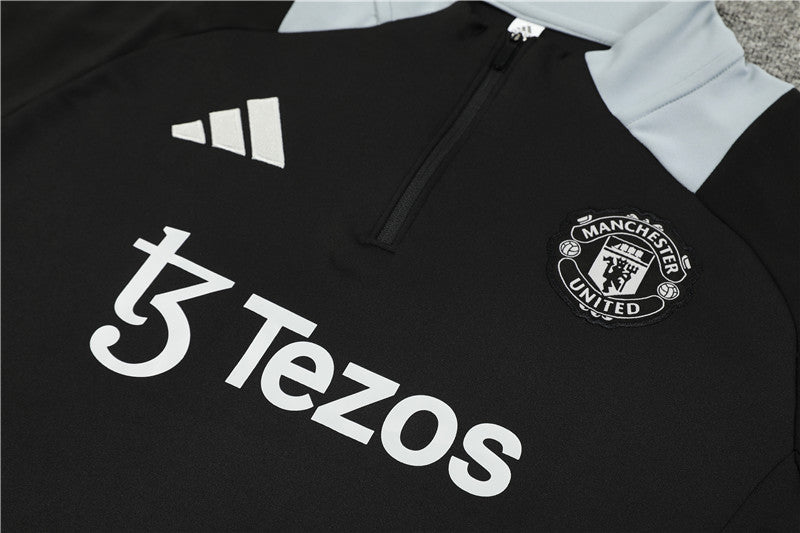 Conjunto Manchester United 24/25