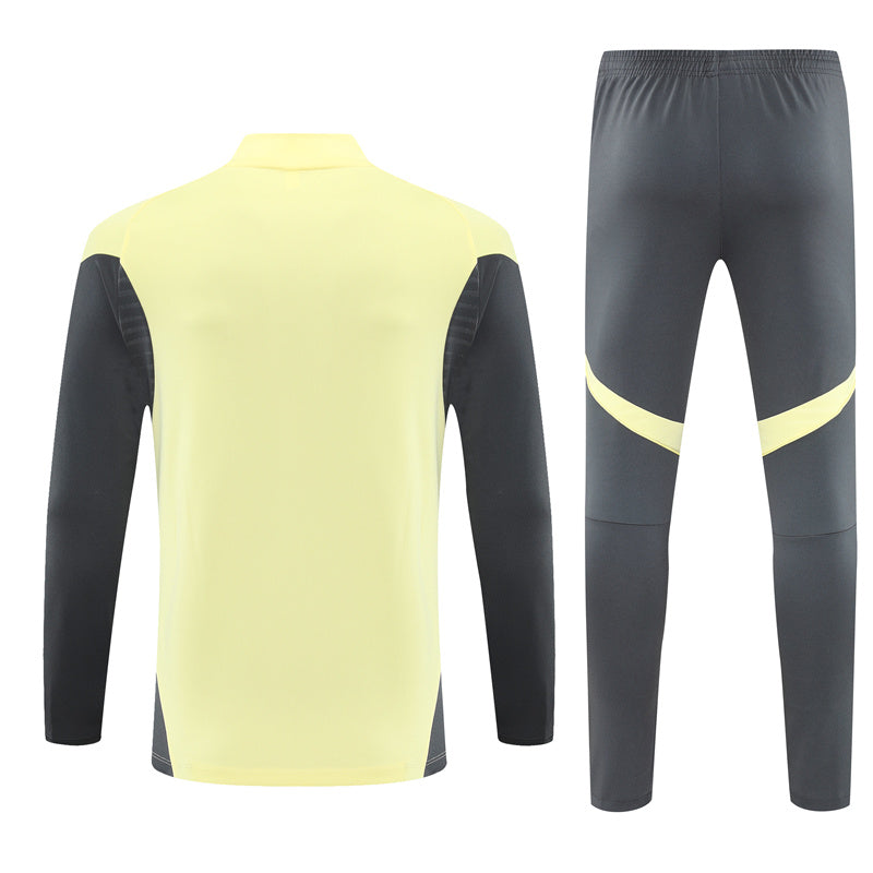 Conjunto Real Madrid 25/26