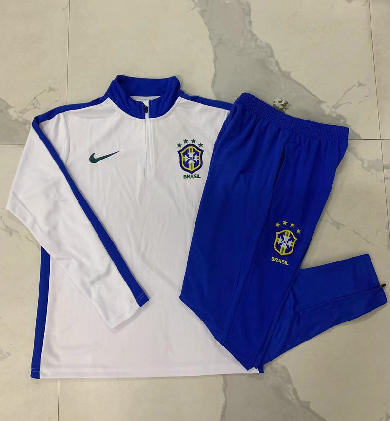 Conjunto Brasil 24/25