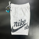 Shorts Nike SB Branco