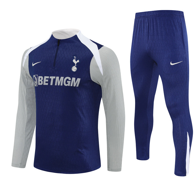 Conjunto Tottenham 25/26
