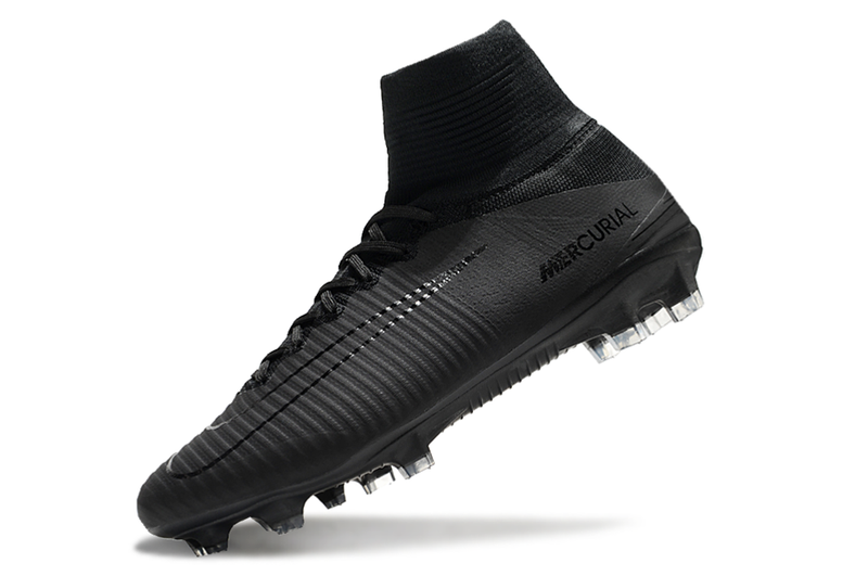 Chuteira Nike Air Zoom Mercurial Superfly 5 Elite FG Campo