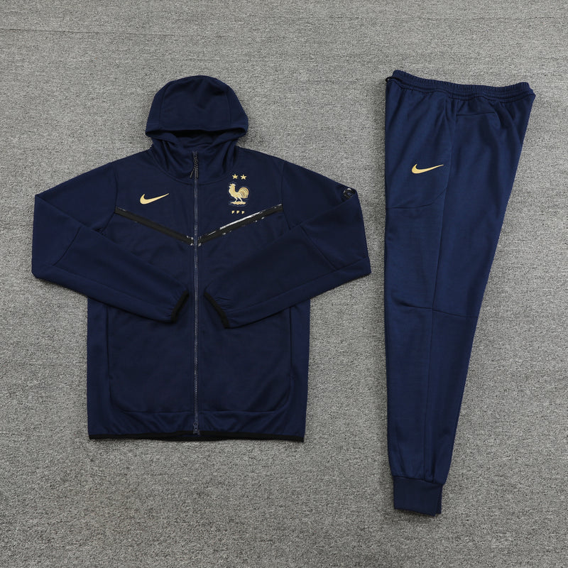 Conjunto Nike Tech Fleece França