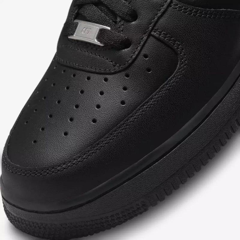 Tênis Nike Air Force (Triple Black)