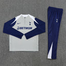 Conjunto Tottenham 25/26