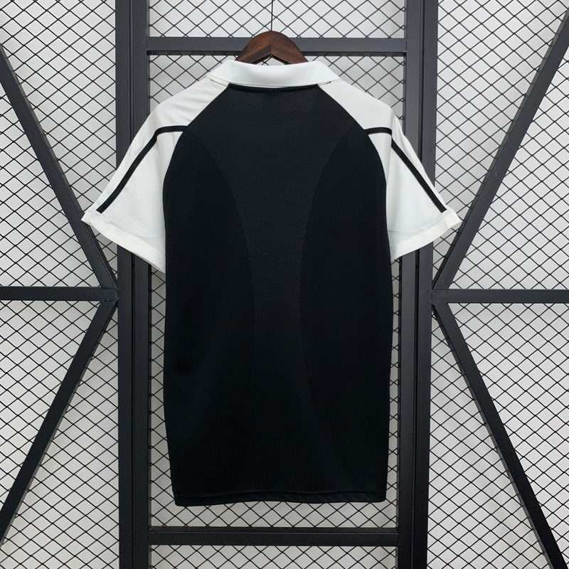 Camisa Retrô Real Madrid 01/02