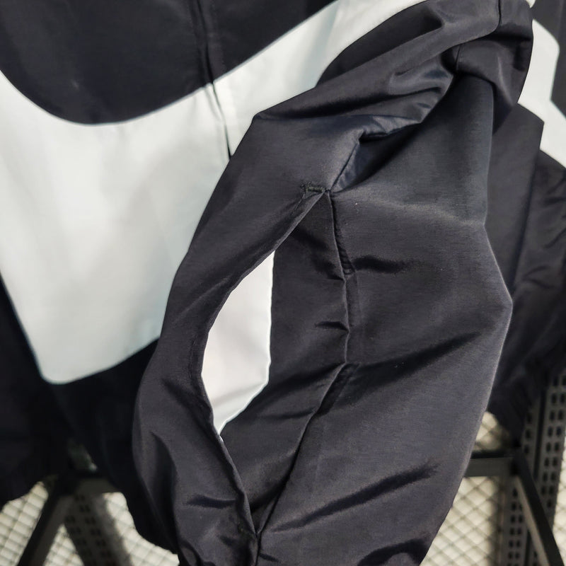 Jaqueta Corta Vento Nike Big Swoosh Preto