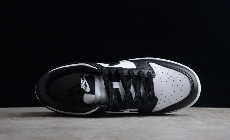 Tênis Nike Dunk SB Panda