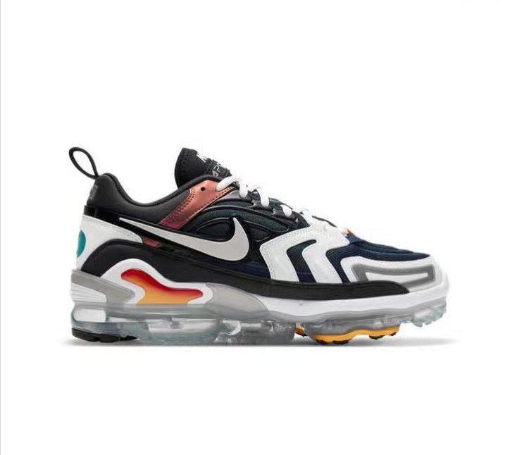 Tênis Nike VaporMax Evo Preto/Branco